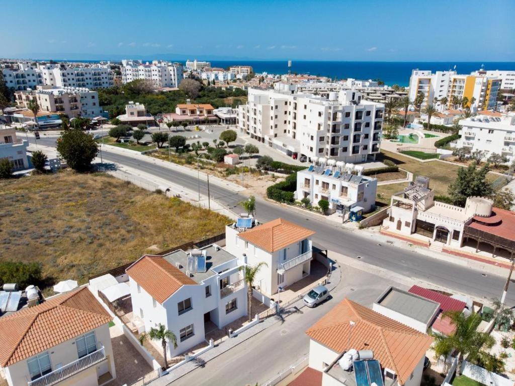 Dafni Villa By Pann Protaras Exterior photo